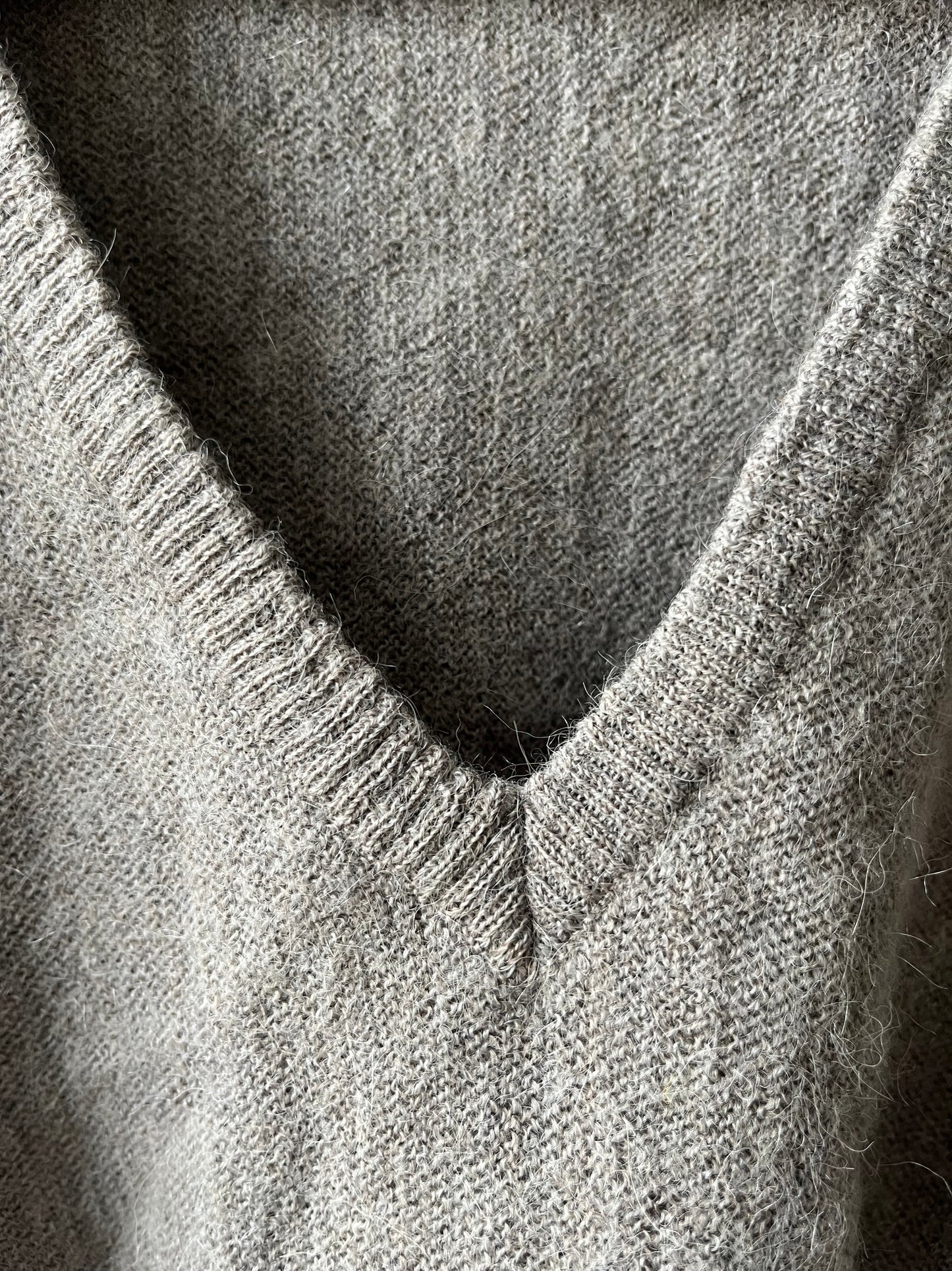 V-NECK SWEATER