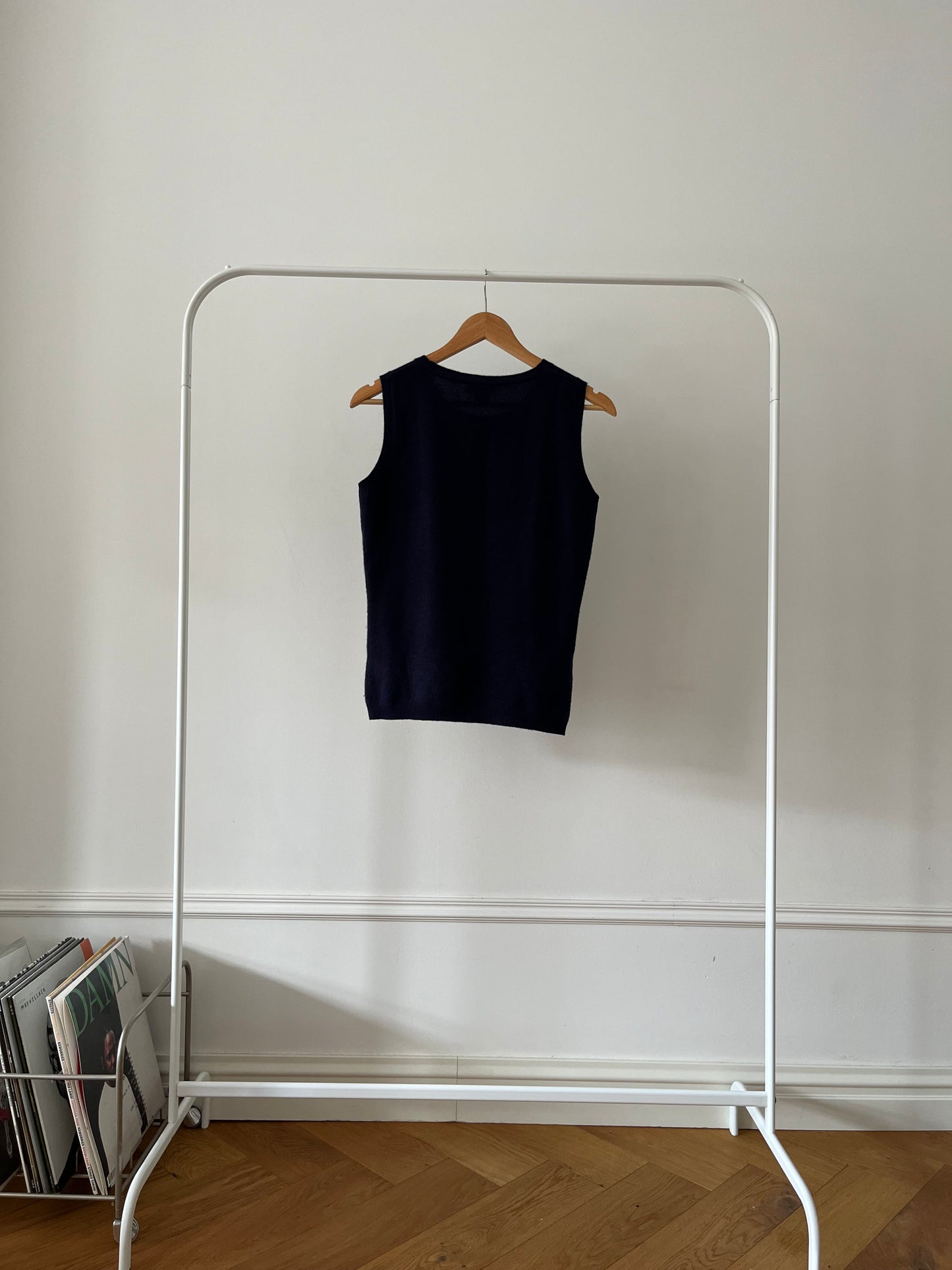 C by BLOOMINGDALE’S CASHMERE VEST