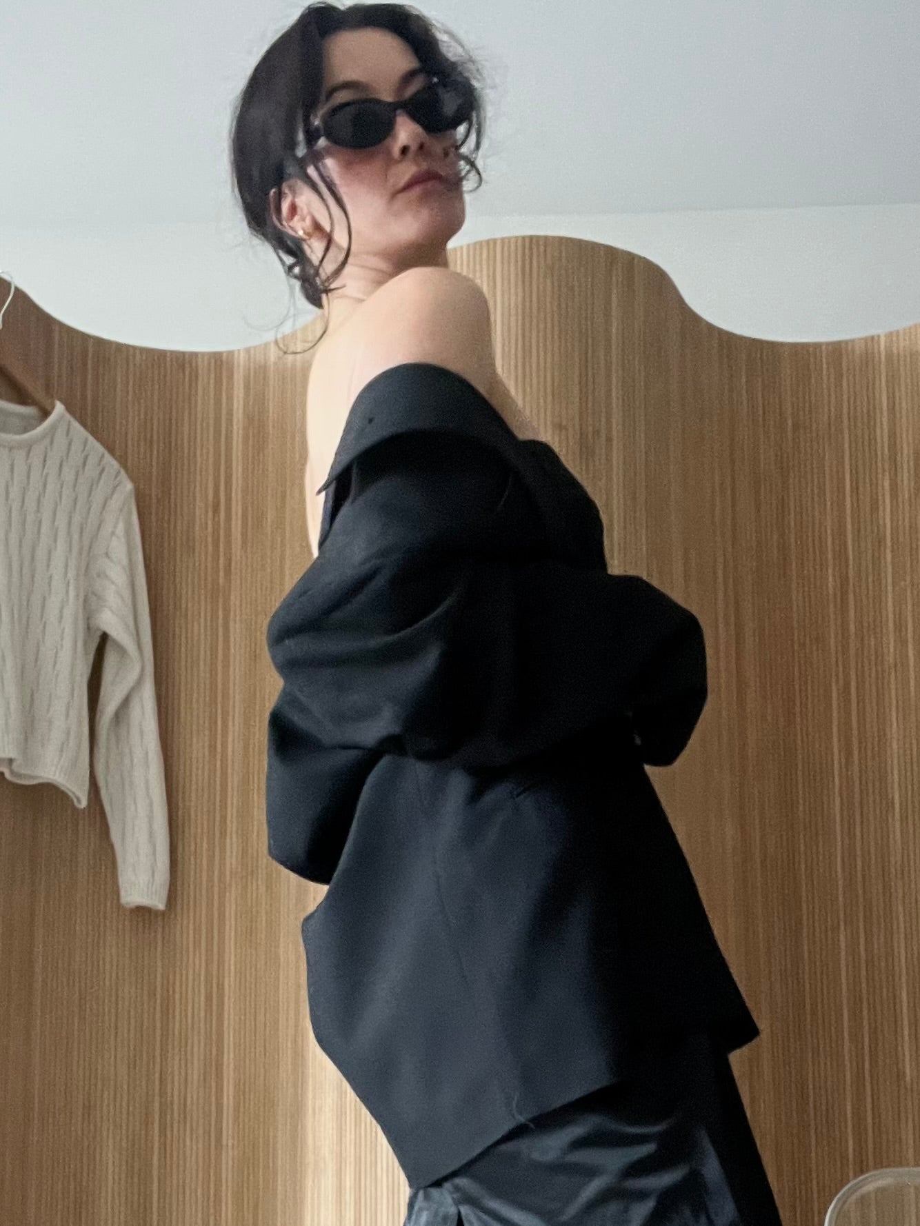 BLACK WOOL BLAZER