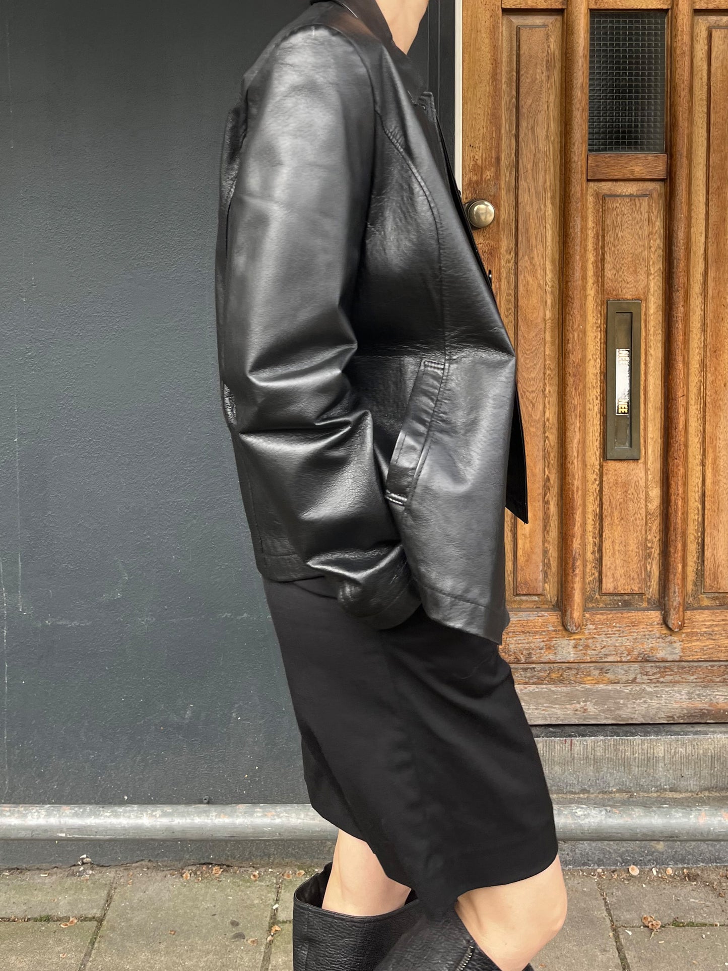 BLACK LEATHER BLAZER