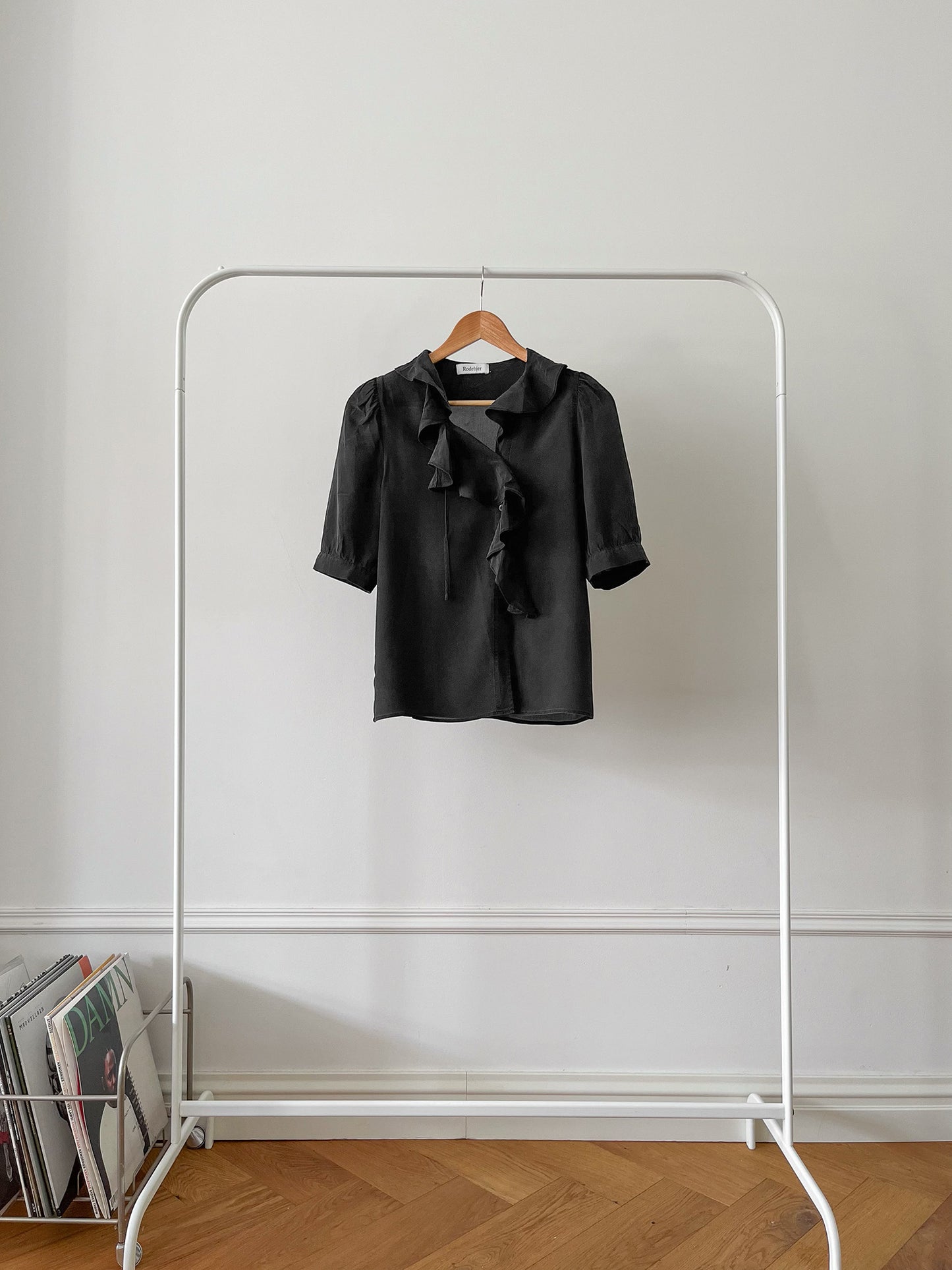 RODEBJER RUFFLED BLACK BLOUSE